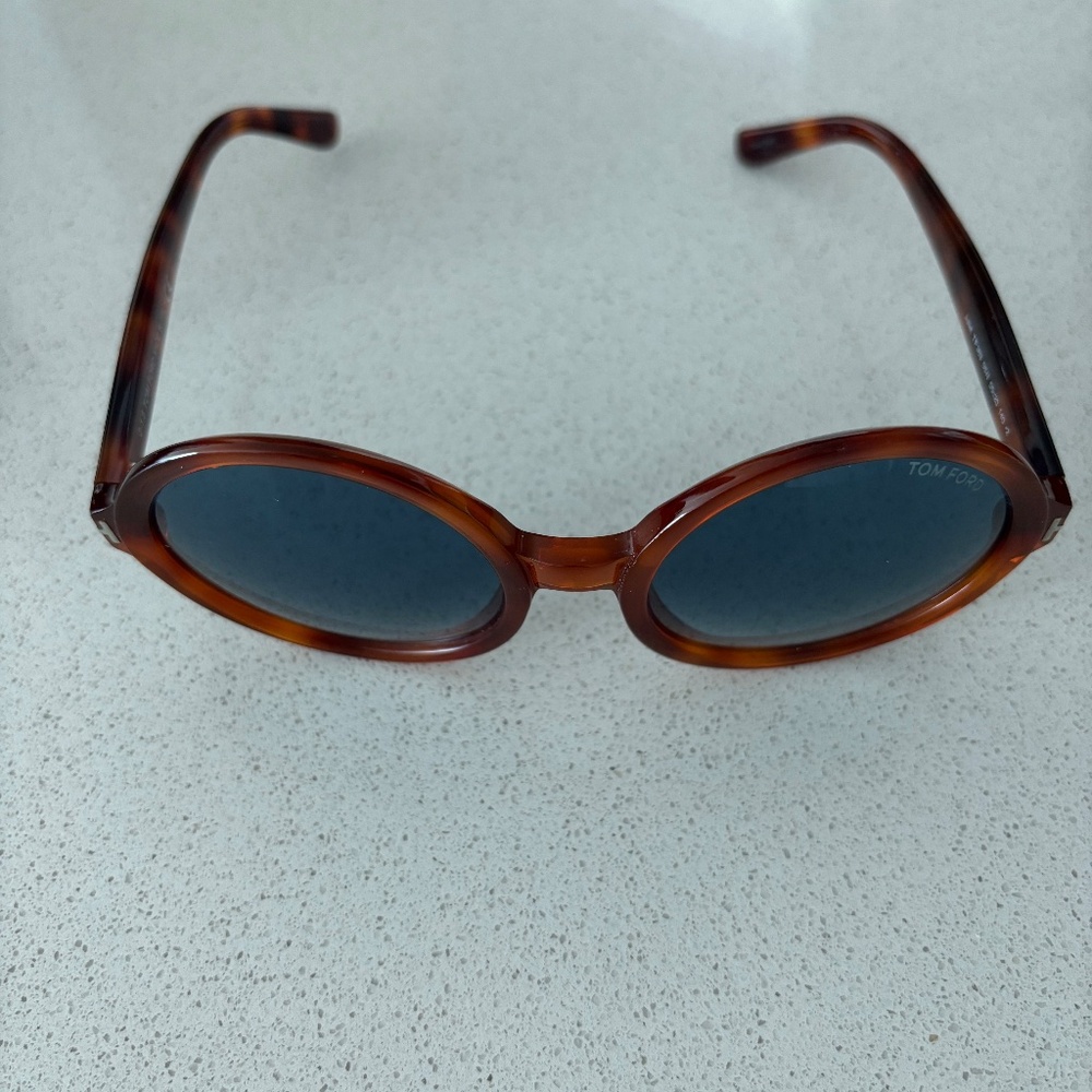 Tom Ford Sunglasses - Picture 3 of 7
